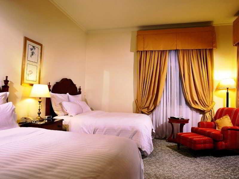 Plaza Hotel Buenos Aires Exterior photo