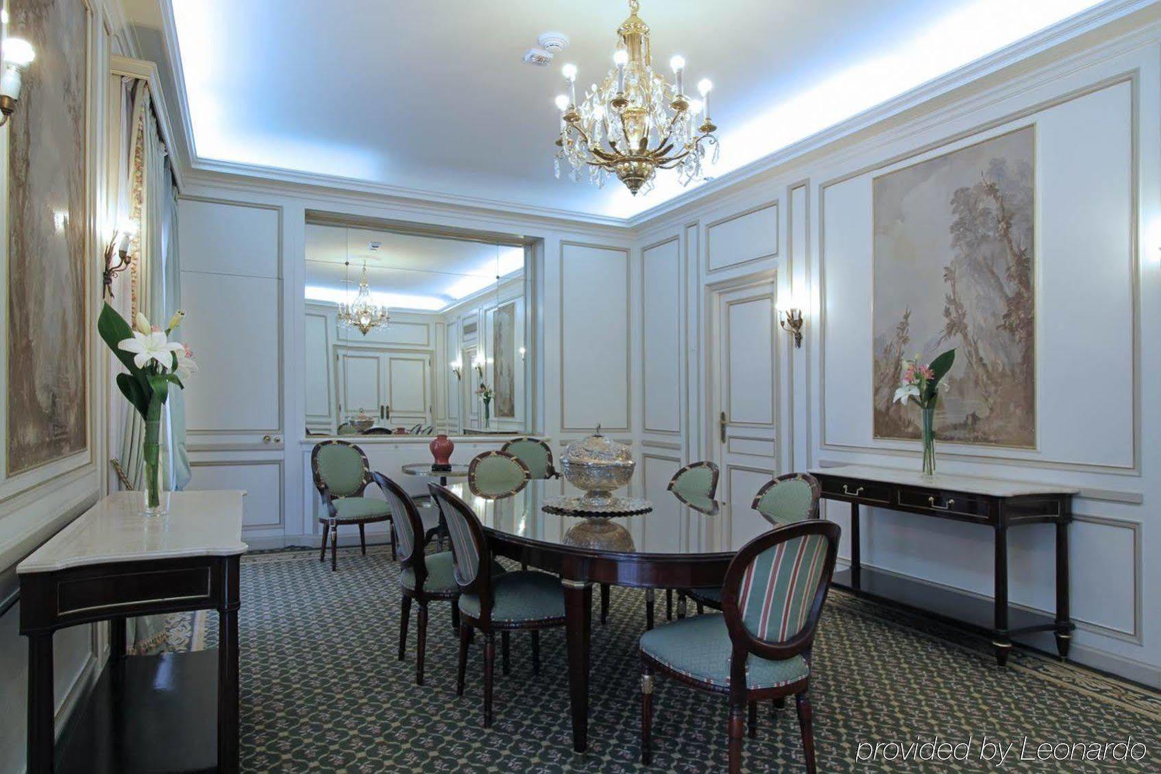 Plaza Hotel Buenos Aires Exterior photo